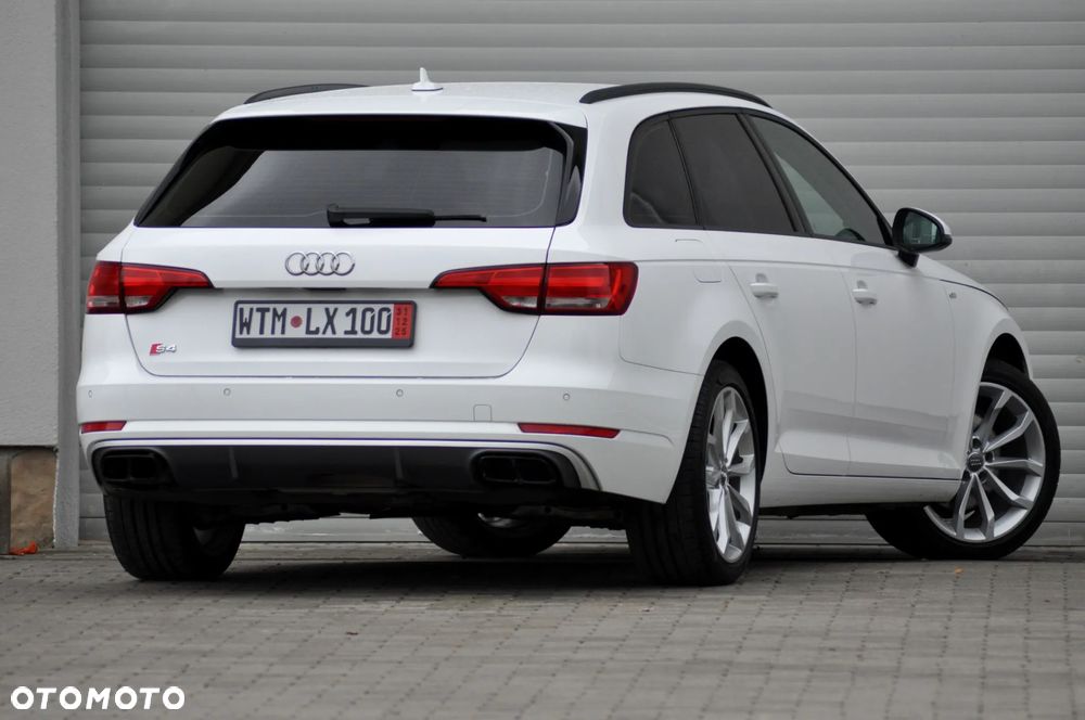 Audi A4 - 8