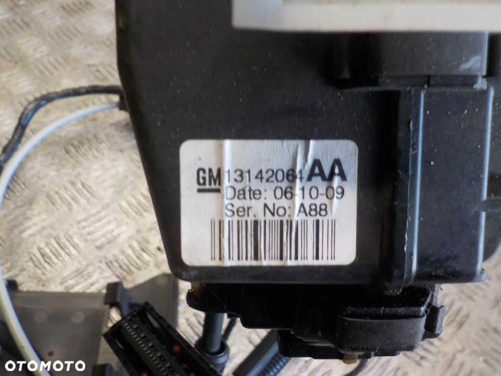 OPEL ZAFIRA B LEWAREK ZMIANY BIEGÓW AUTOMAT - 4