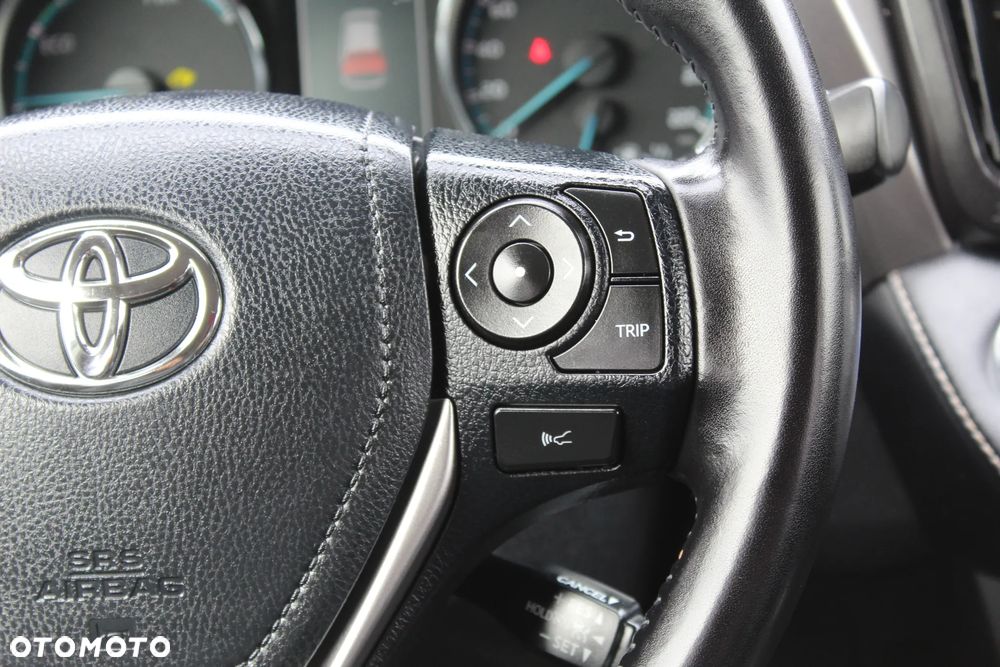 Toyota RAV4 - 23