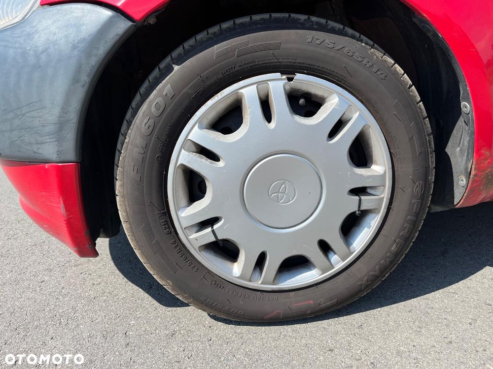 Toyota Yaris 1.0 Pak1 - 8