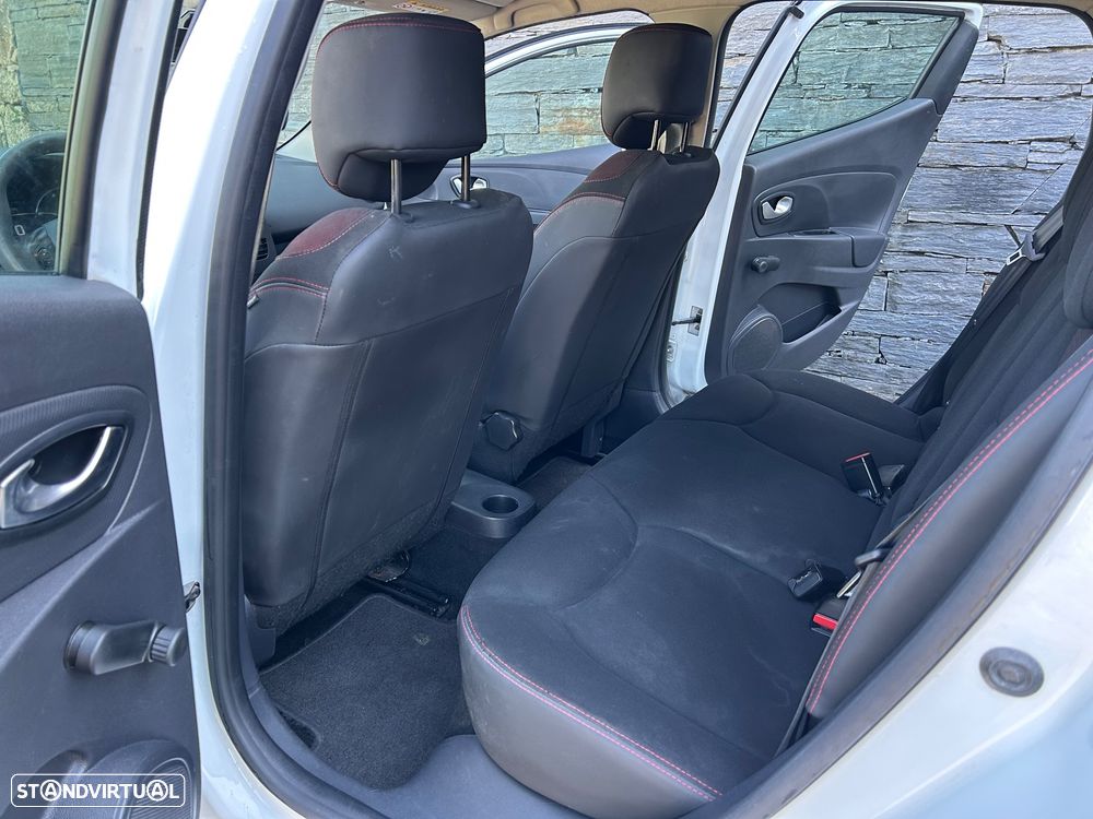 Renault Clio 1.5 dCi Comfort - 13