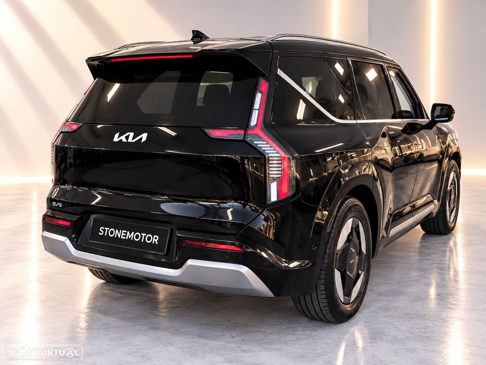 Kia EV9 98.8 kWh 1st Edition - 8