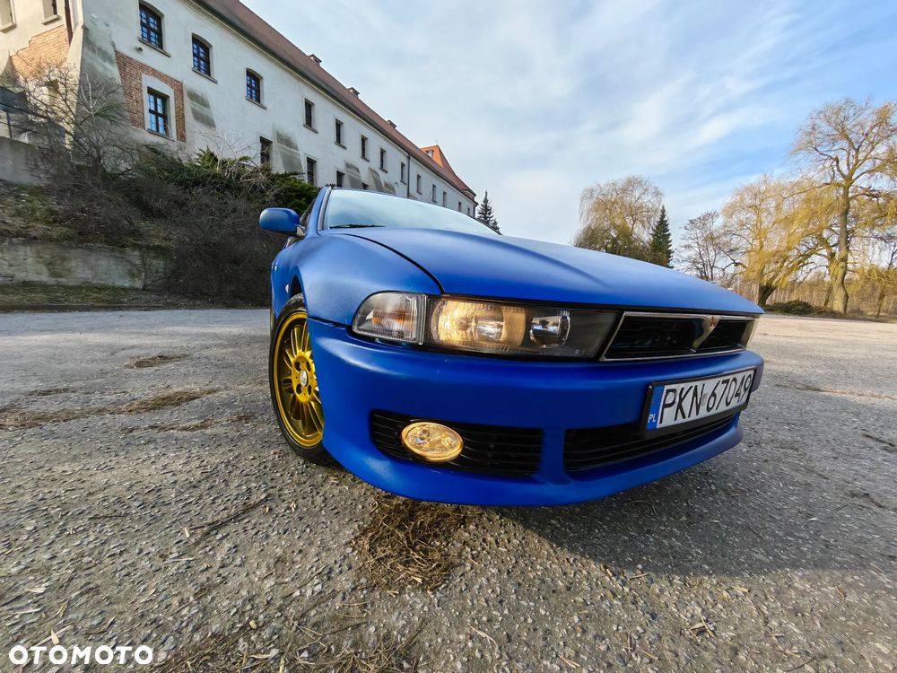 Mitsubishi Galant - 22