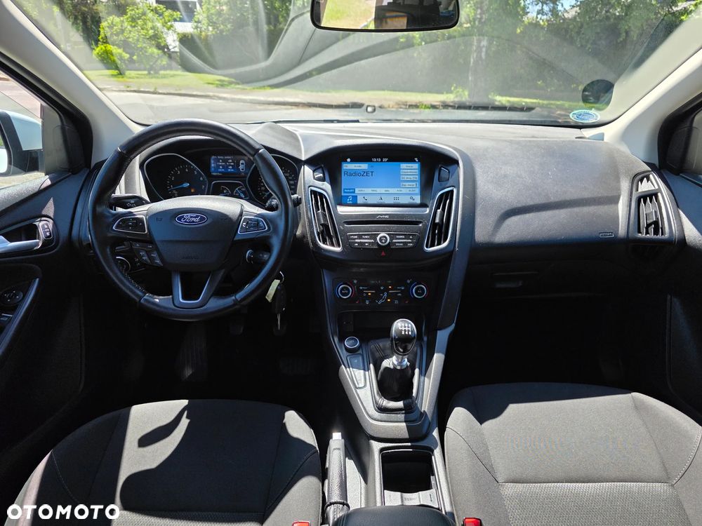 Ford Focus 1.0 EcoBoost Gold X (Edition) - 23