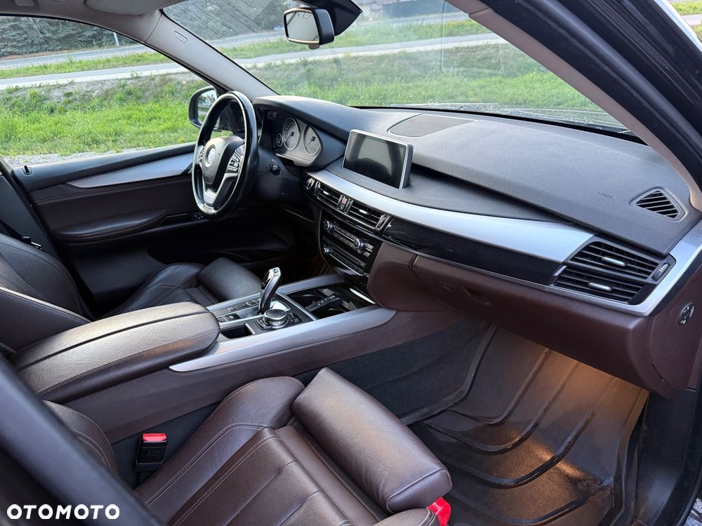 BMW X5 xDrive25d - 10