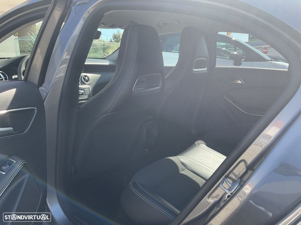 Mercedes-Benz A 180 CDI BE Edition Urban - 36