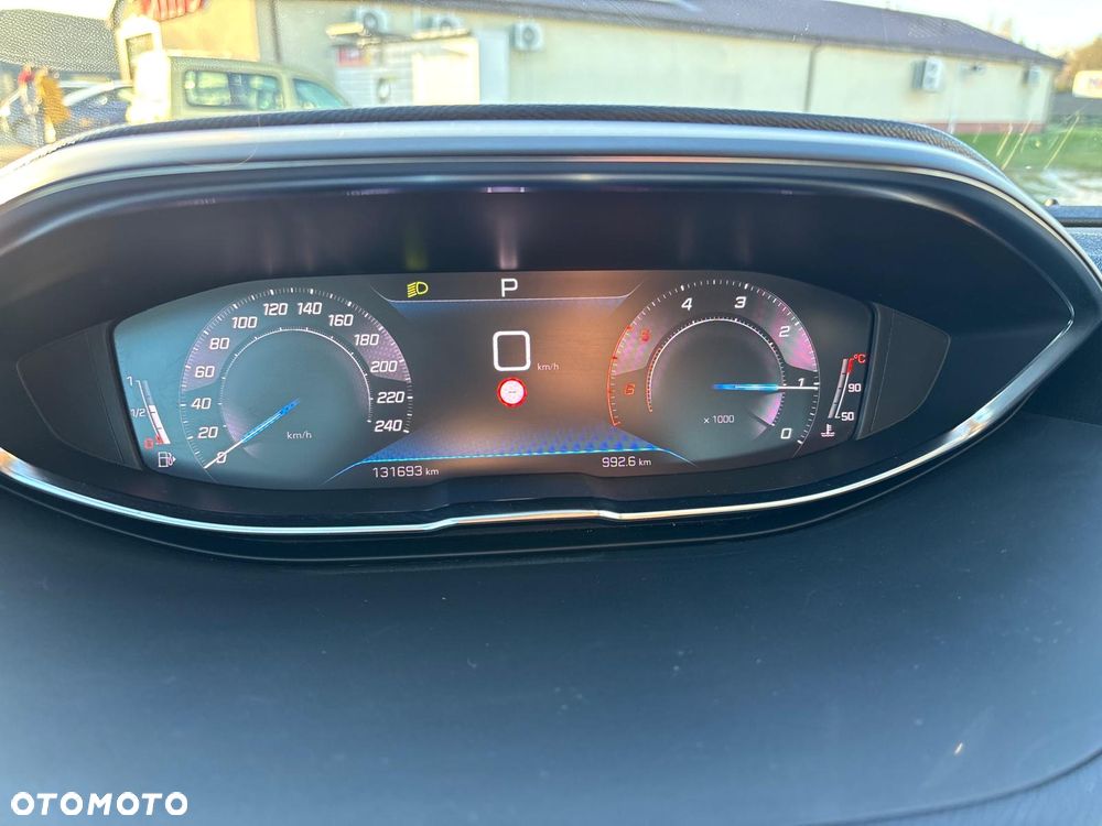 Peugeot 3008 1.5 BlueHDi Active S&S EAT8 - 40