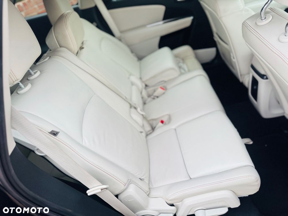 Fiat Freemont 2.0 Multijet Black Code AWD - 13