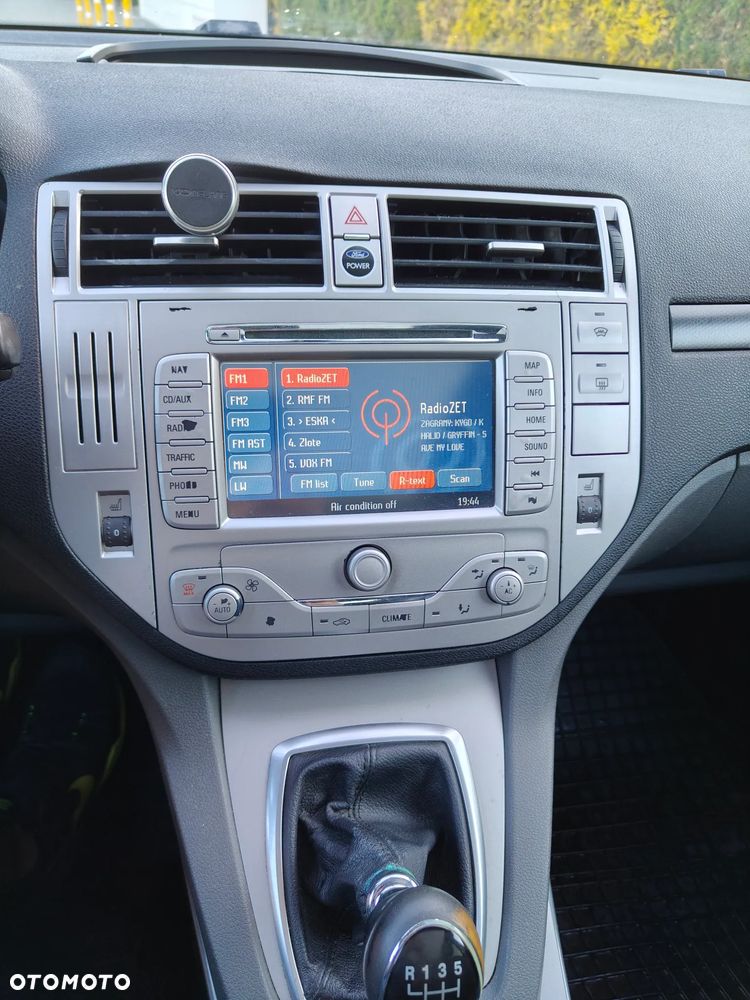 Ford Kuga 2.0 TDCi 4x4 Titanium - 9