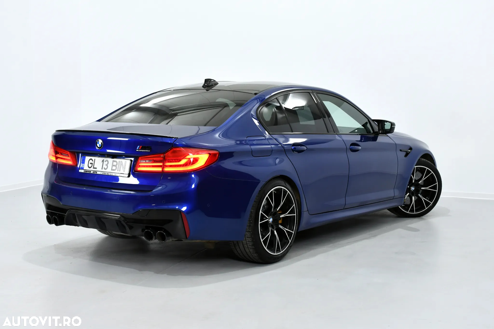 BMW M5 Competition - 8