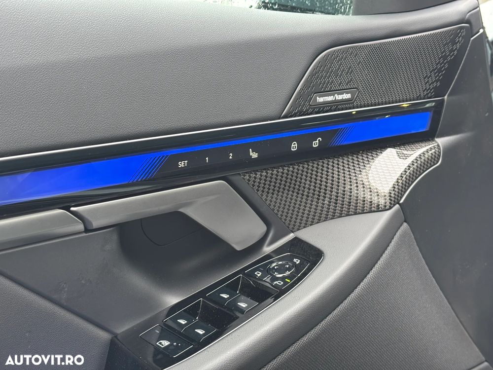 BMW Seria 5 520d xDrive AT MHEV - 15