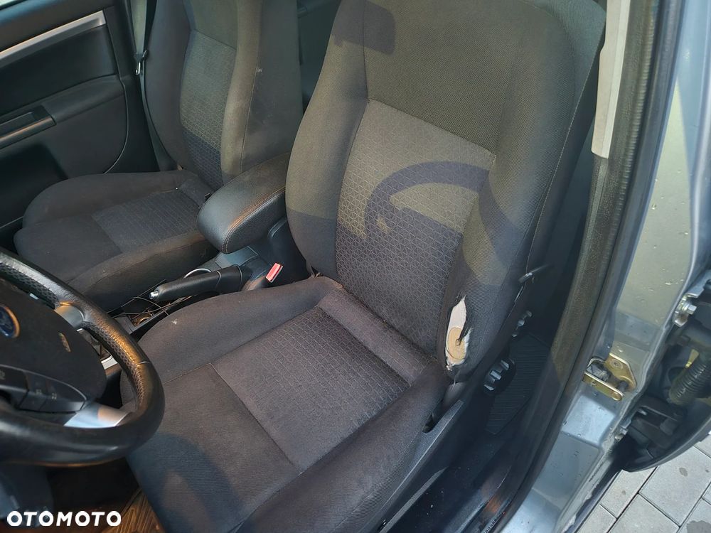 Ford Mondeo 2.0 Trend / Trend+ - 16