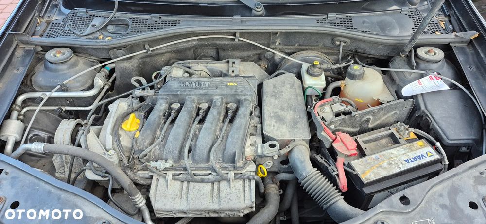 Dacia Duster 1.6 16V 4x2 Prestige - 19