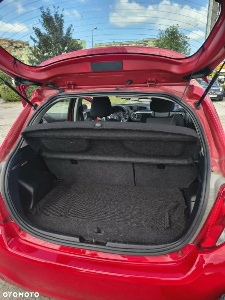 Toyota Yaris 1.33 Sol - 10