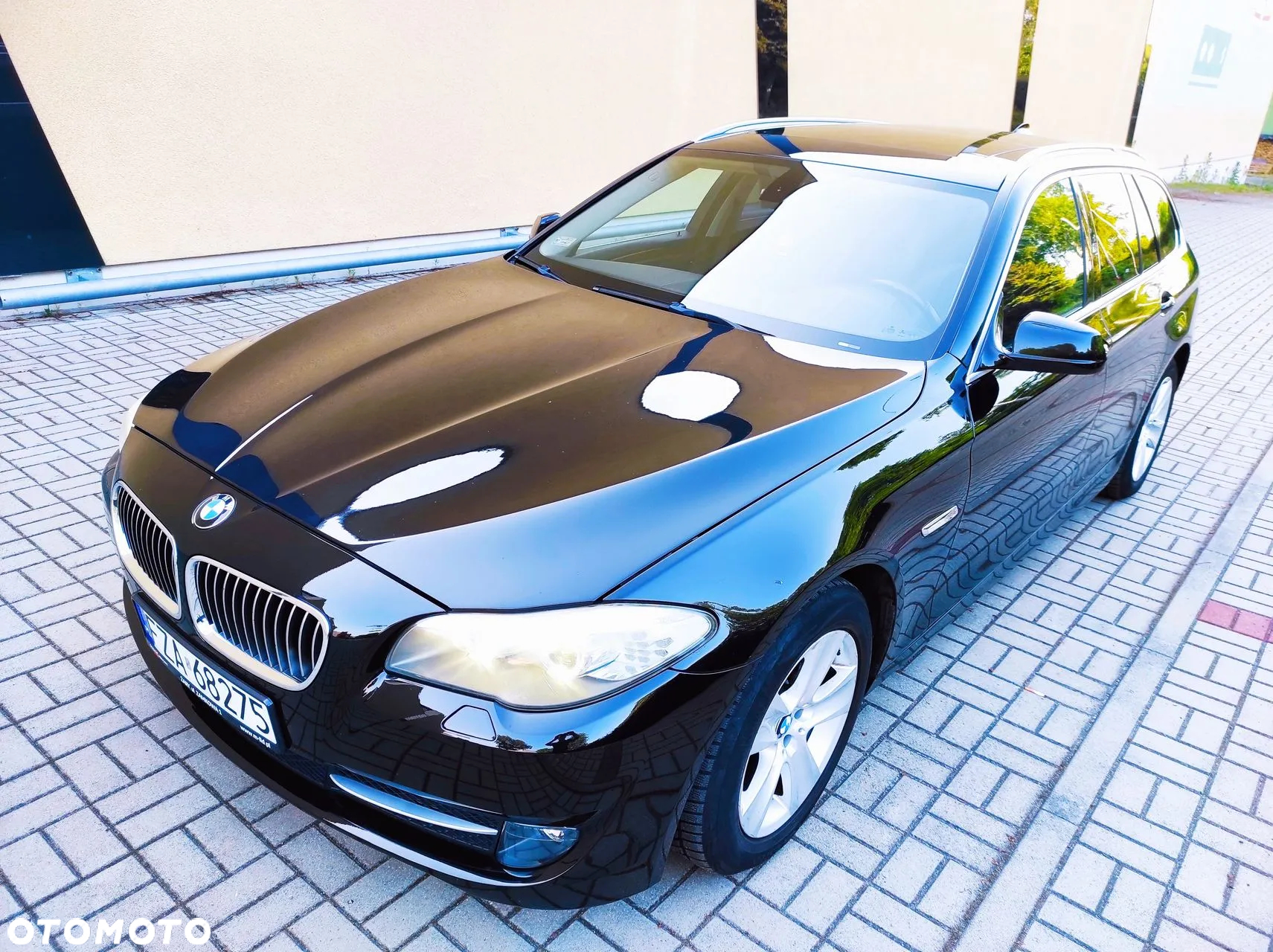 BMW Seria 5 520d - 5
