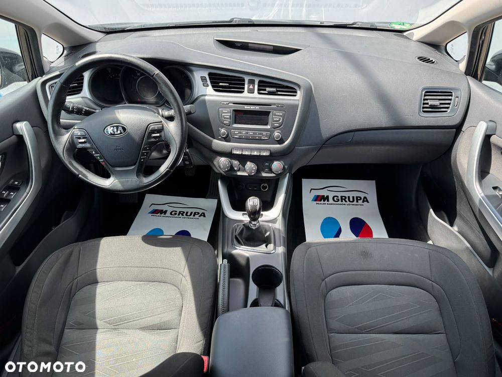 Kia Ceed 1.4 CVVT Attract plus - 25