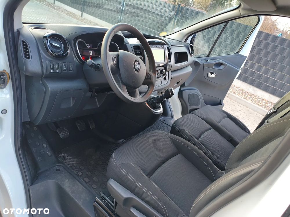 Renault Trafic - 30