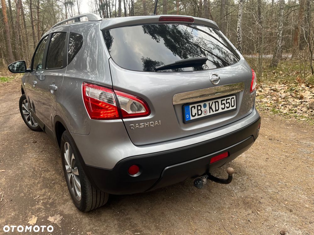 Nissan Qashqai 2.0 tekna - 4