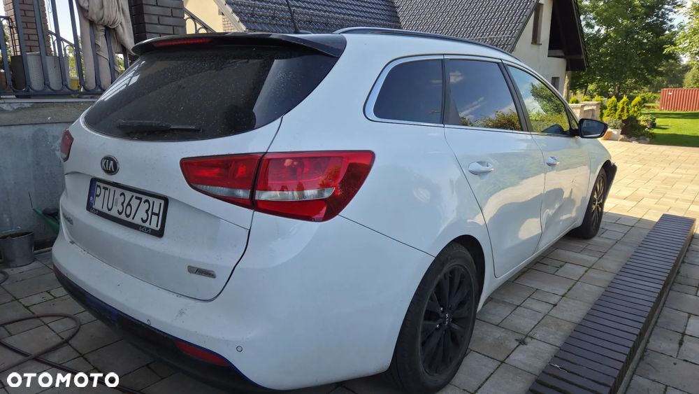 Kia Ceed - 3