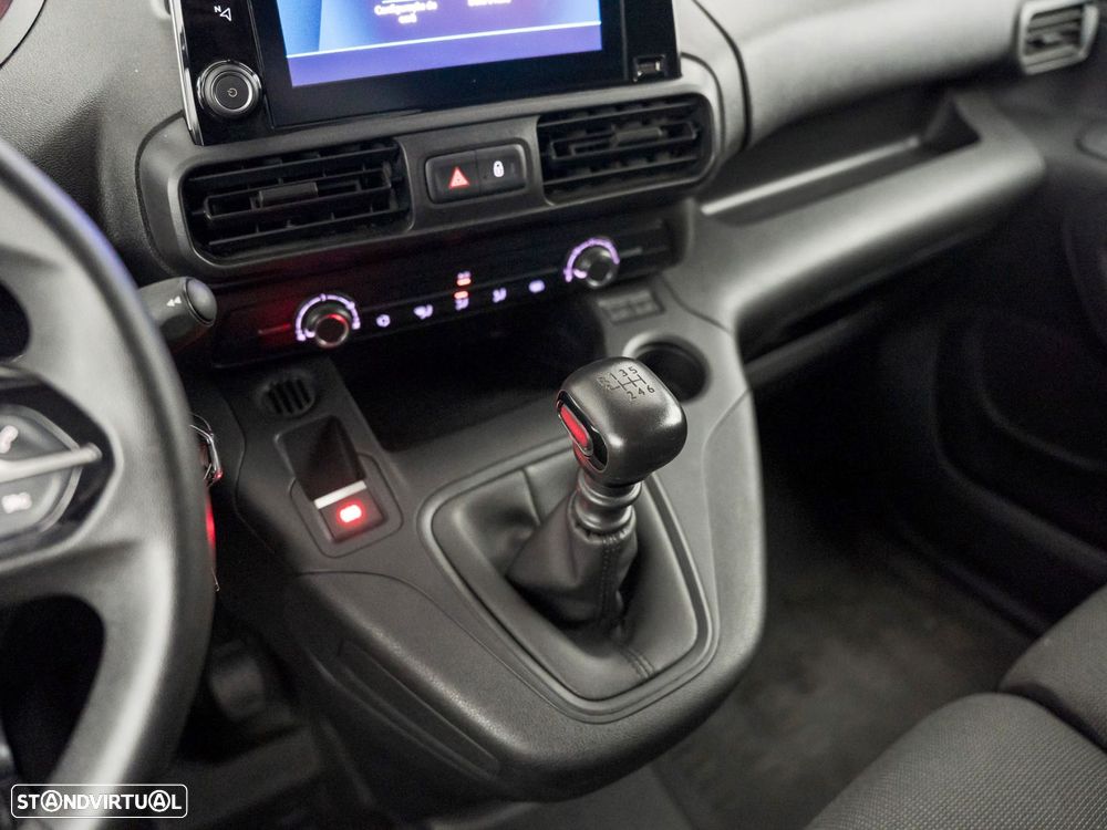 Peugeot Partner 1.5 BlueHDi Premium Longa - 21