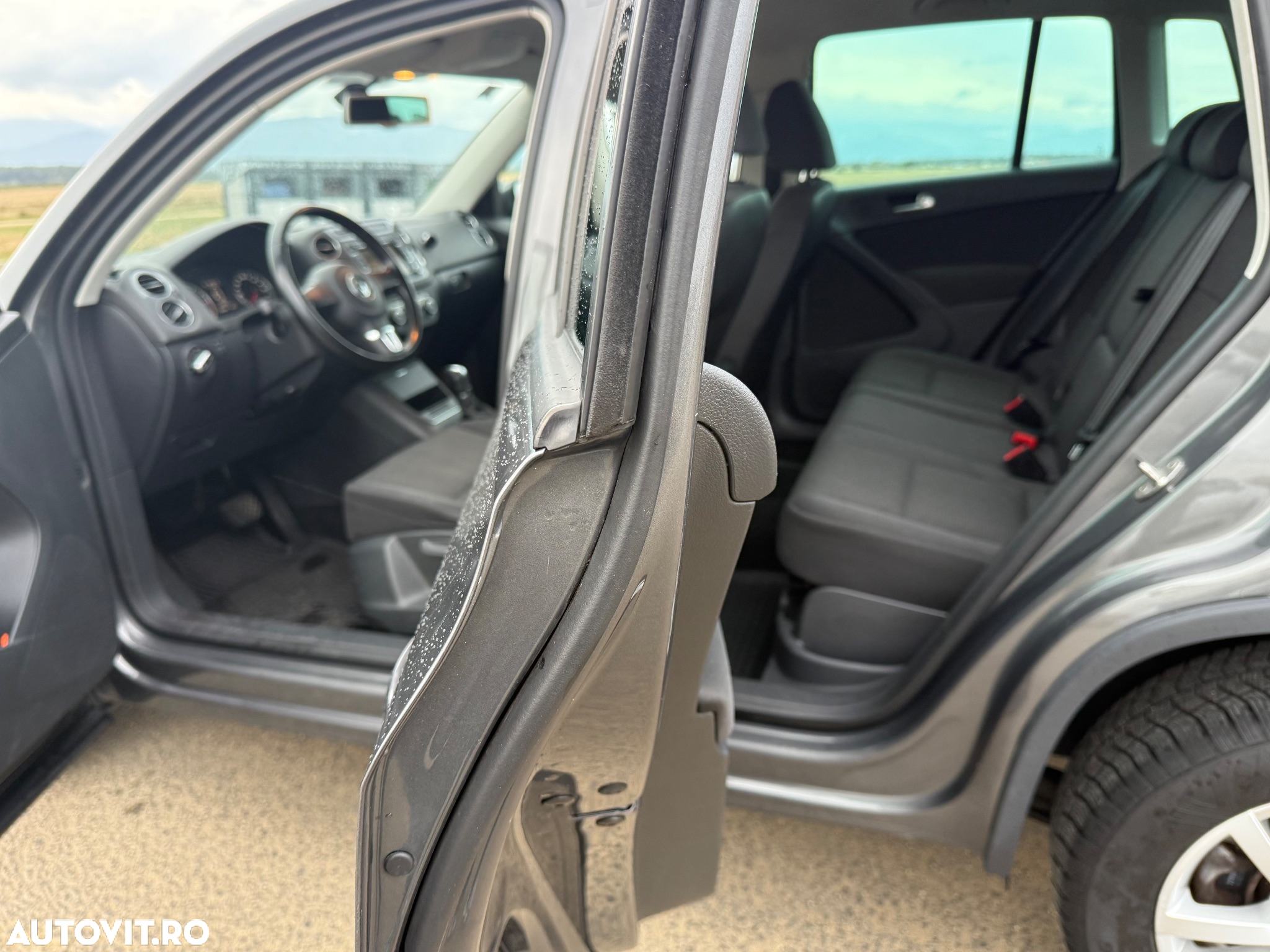 Volkswagen Tiguan 2.0 TDI 4Motion DSG Sport & Style - 7
