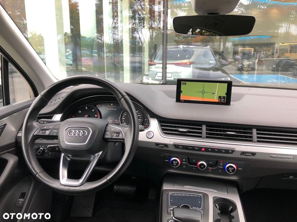 Audi Q7 - 5
