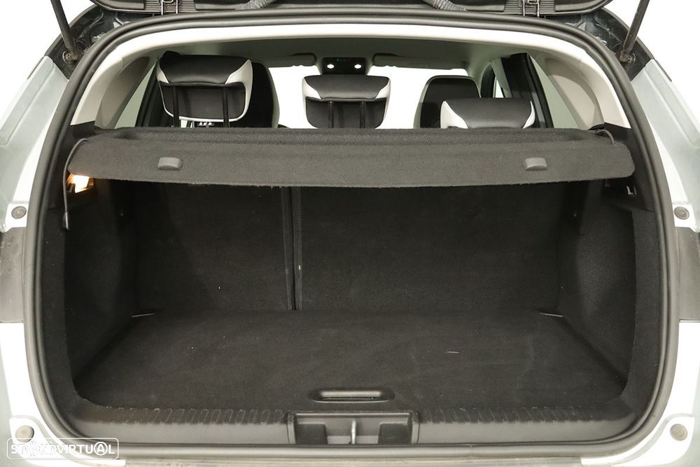 Renault Captur 1.0 TCe Techno - 24