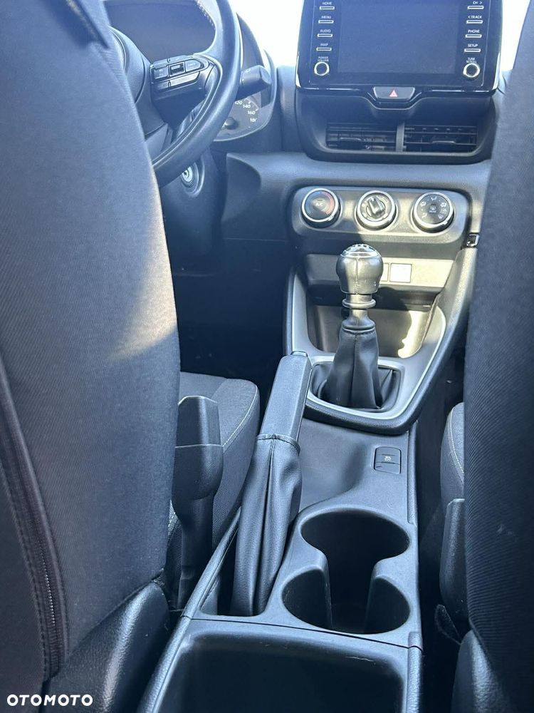 Toyota Yaris 1.5 Comfort - 8