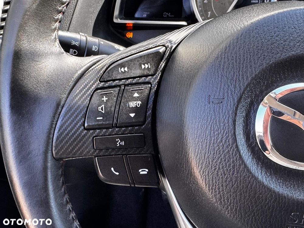 Mazda 3 SKYACTIV-G 120 Signature - 33