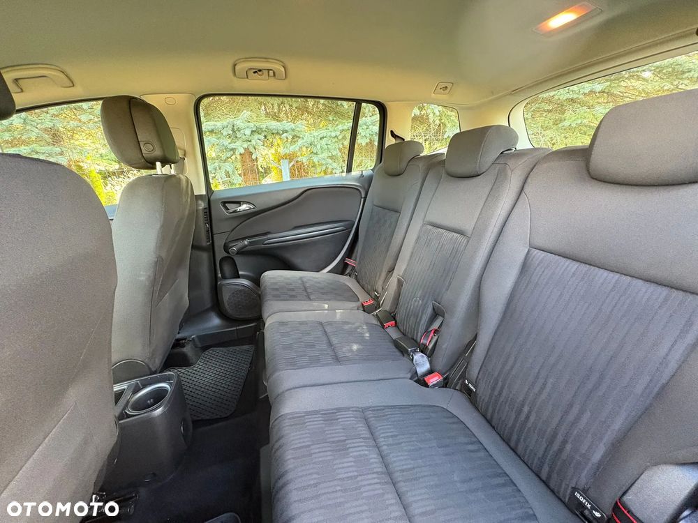 Opel Zafira Tourer 1.8 Edition - 34