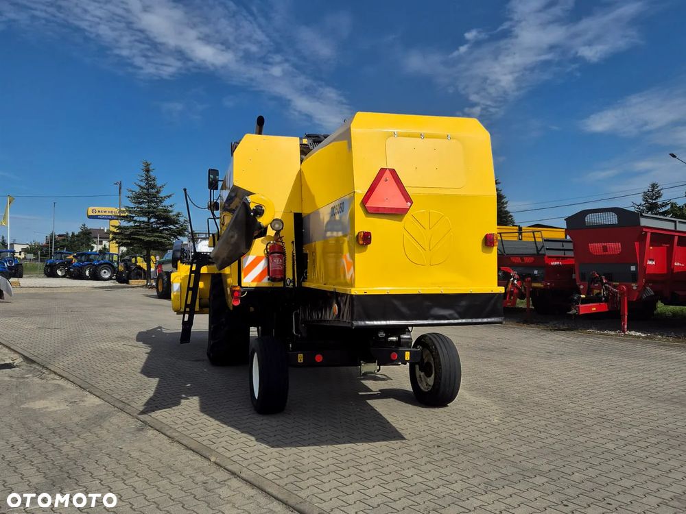 New Holland TC5050 - 9