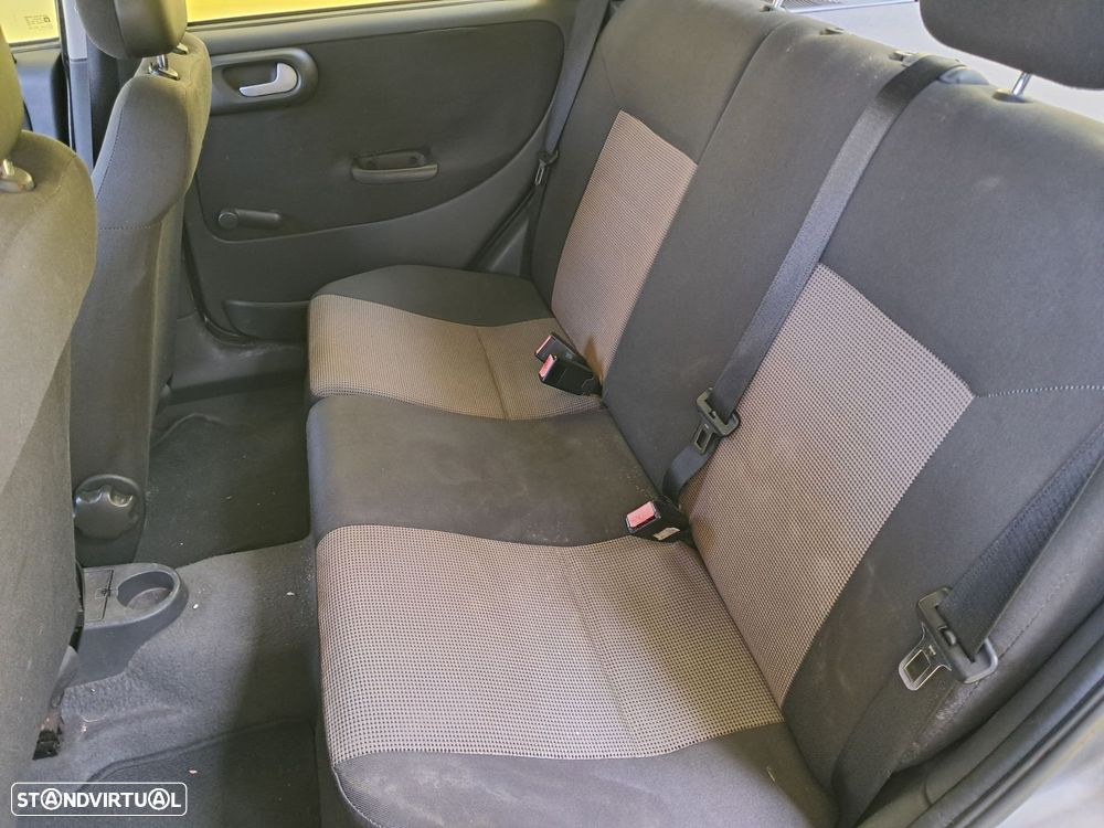 Opel Corsa 1.2 Twinport Cosmo - 11