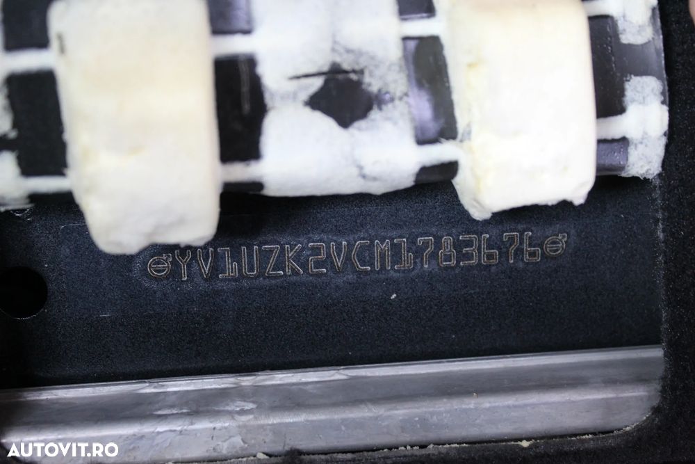 Volvo XC 60 B5 D AWD Geartronic RDesign - 34