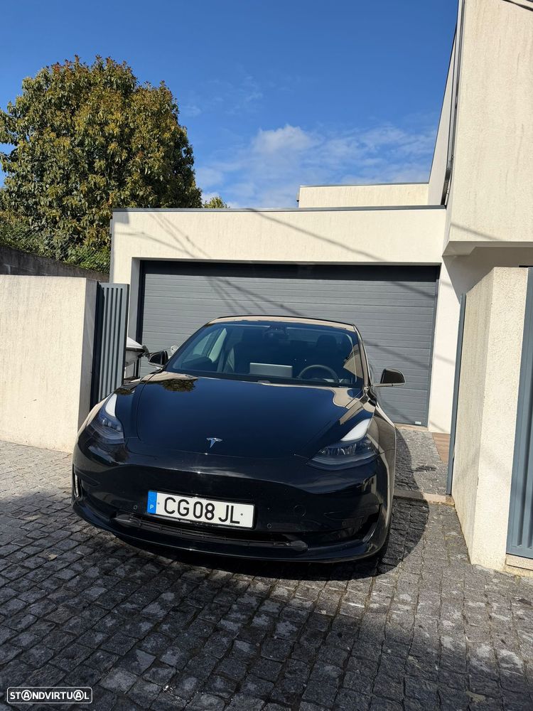 Tesla Model 3 Standard Range Plus RWD - 1