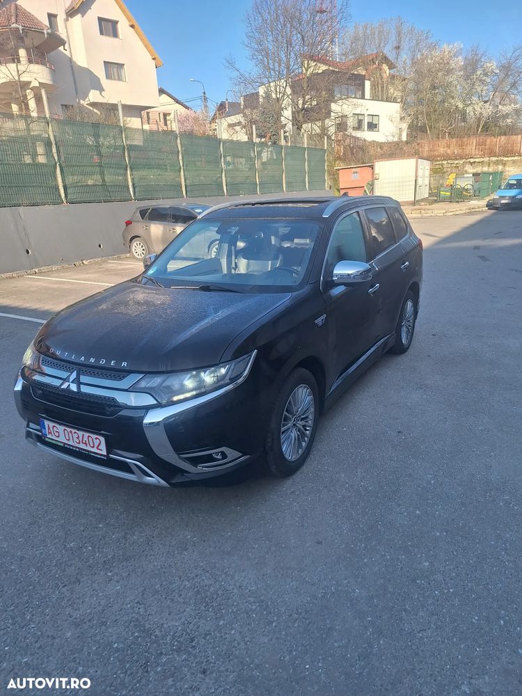 Mitsubishi Outlander 2.4 4WD Diamant+ - 3