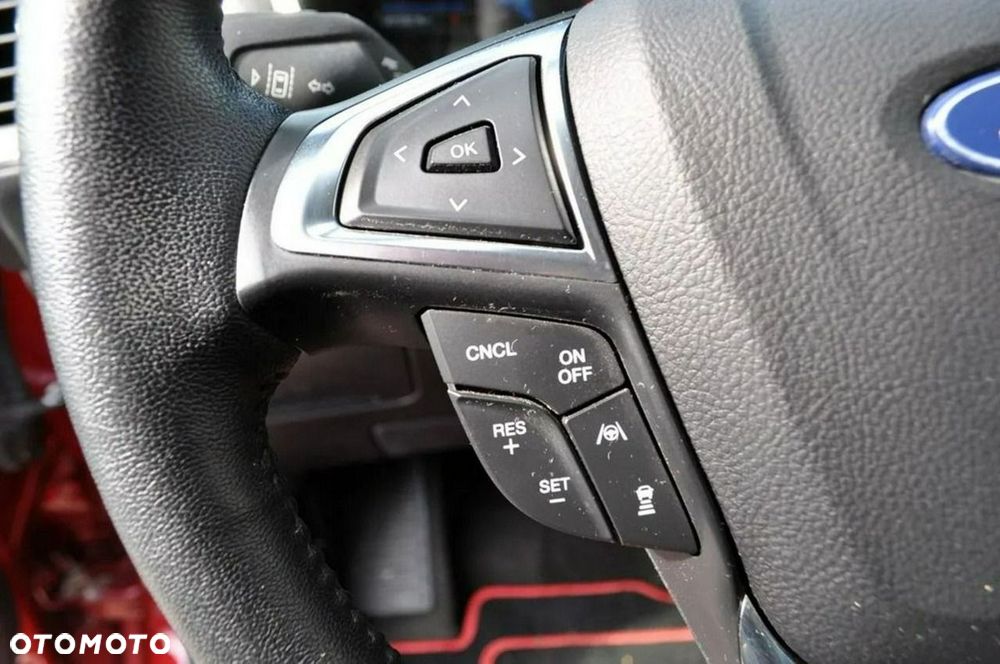 Ford Edge - 30