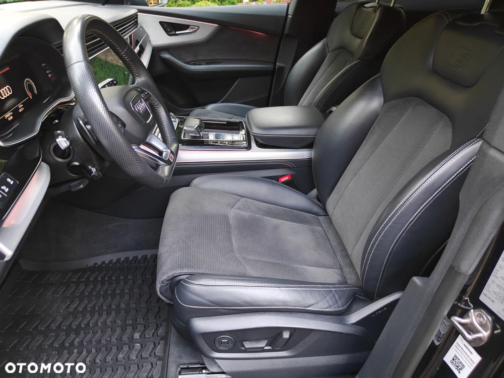 Audi SQ8 - 15