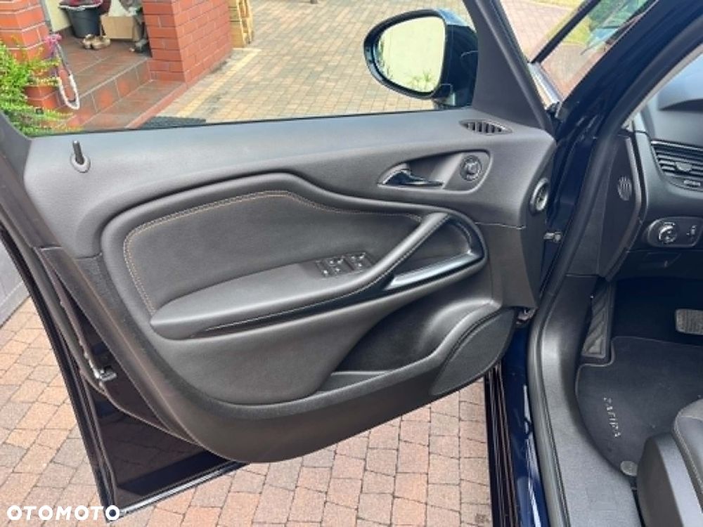Opel Zafira 1.6 T Elite - 22