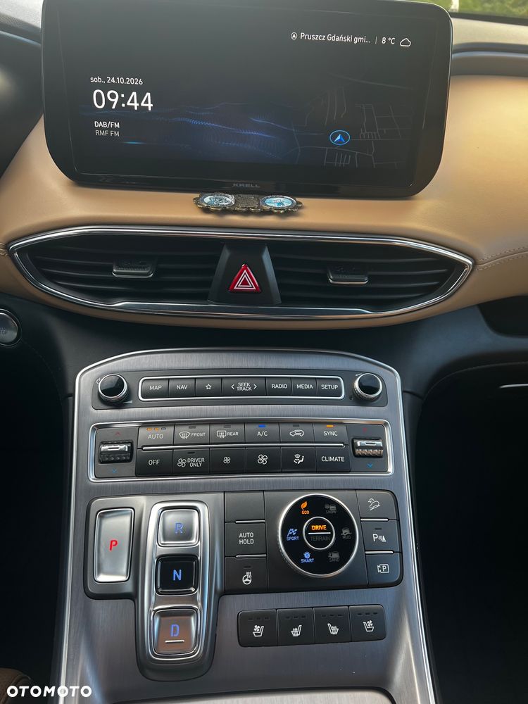 Hyundai Santa Fe 1.6 T-GDI HEV Premium - 11