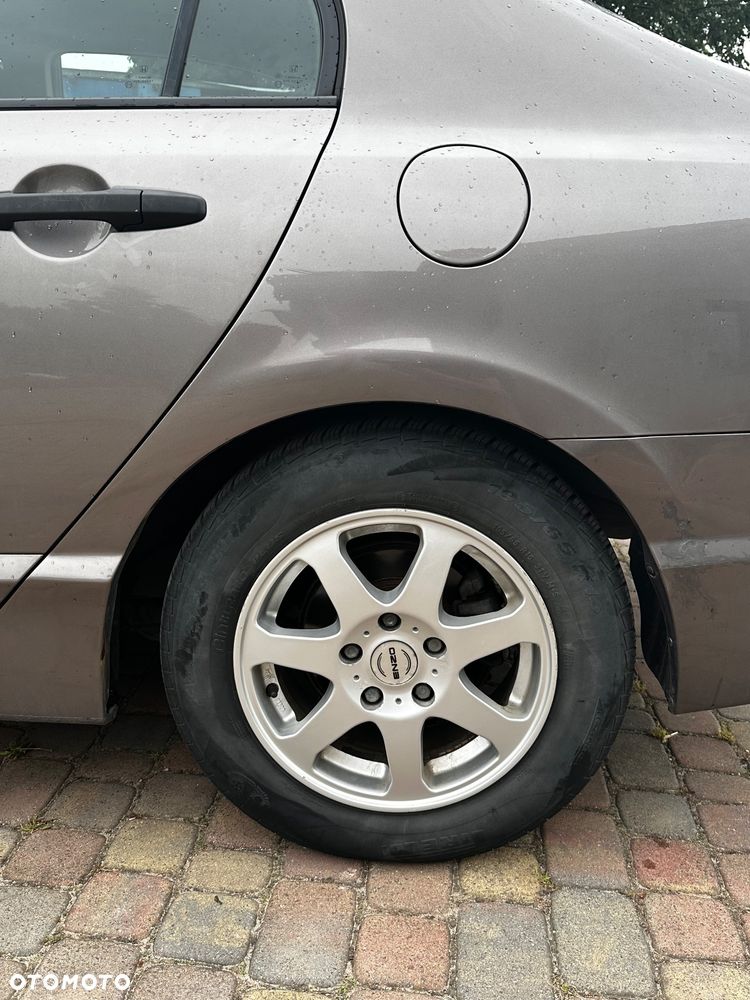 Honda Civic 1.8 Comfort - 7