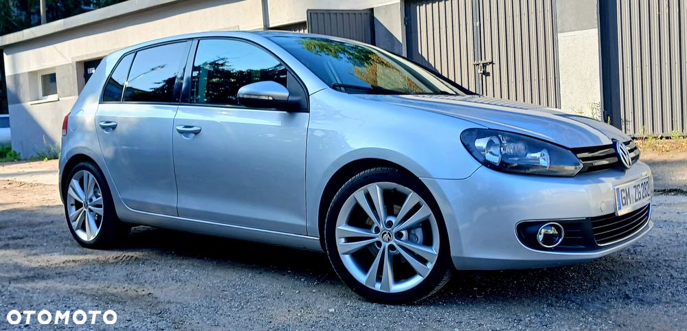 Volkswagen Golf 2.0 TDI DPF BlueMotion Technology Comfortline - 28