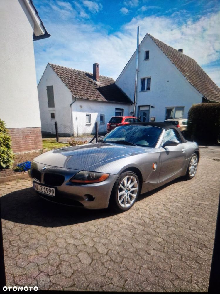 BMW Z4 2.2i - 2