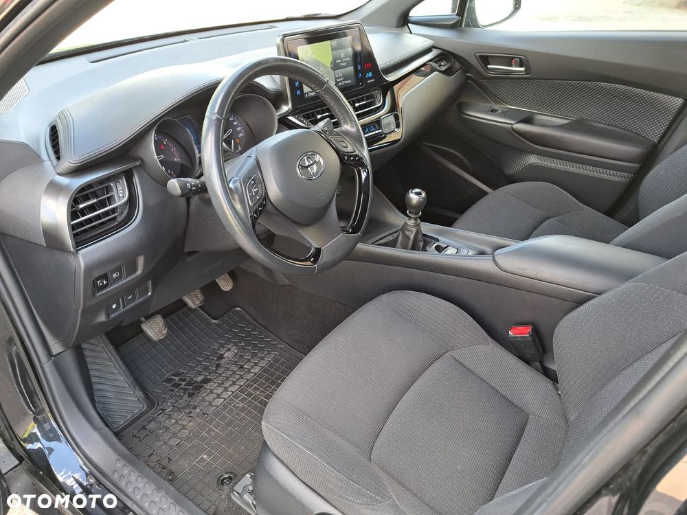 Toyota C-HR - 14