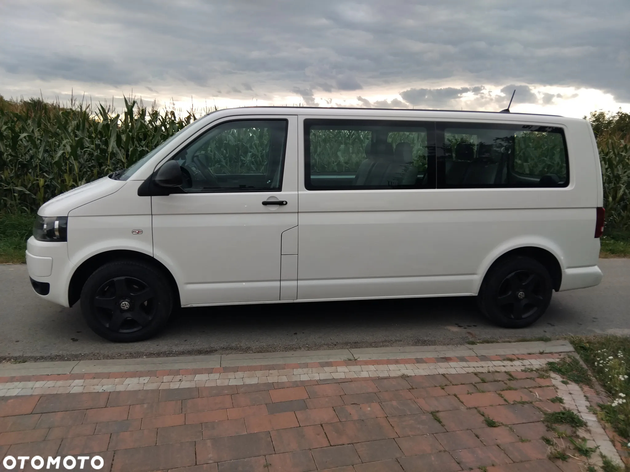 Volkswagen Caravelle TDI L1 Comfortline - 2