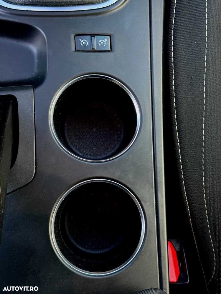 Renault Megane ENERGY dCi 110 LIMITED - 17