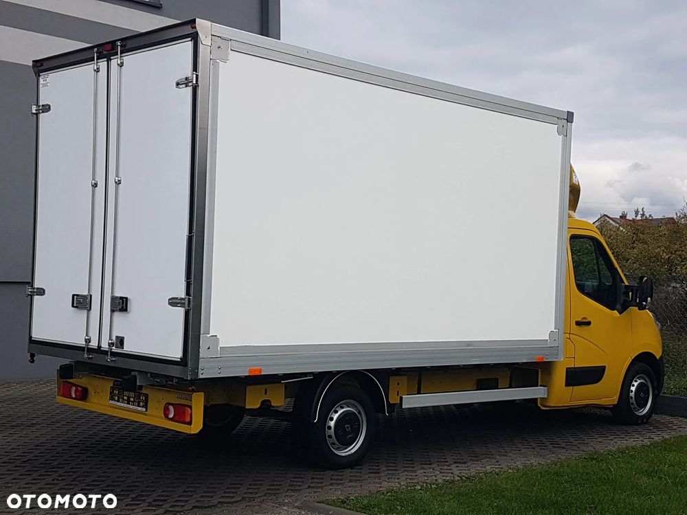 Renault MASTER KONTENER 8EP 4,22x2,25x2,23 KLIMA KRAJOWY MANUAL  6-BIEGÓW - 4