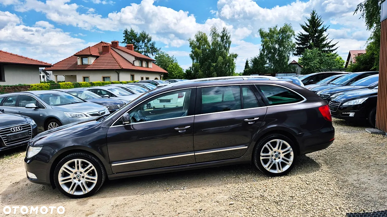 Skoda Superb 2.0 TSI Business DSG - 23