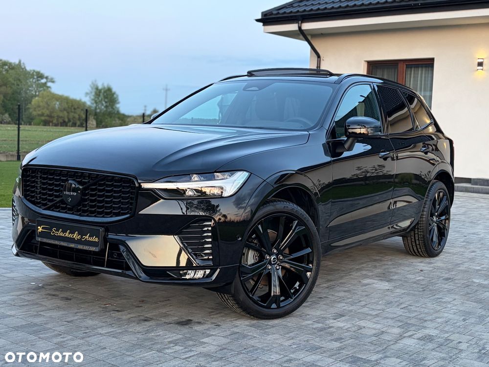 Volvo XC 60 B5 B AWD Plus Black Edition - 2