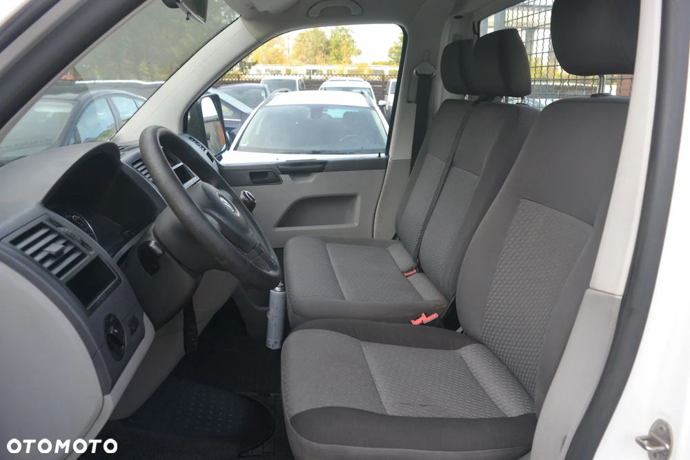 Volkswagen Transporter - 14