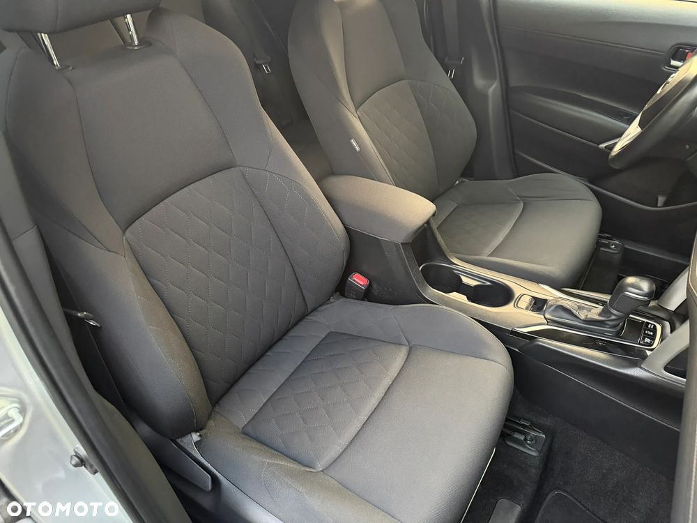 Toyota Corolla Cross 2.0 Hybrid Style - 22